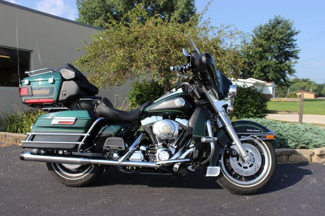 Used 1999 Harley Davidson Ultra Classic for sale.