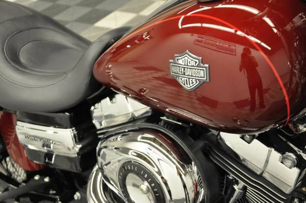 2010 Harley Davidson Wideglide