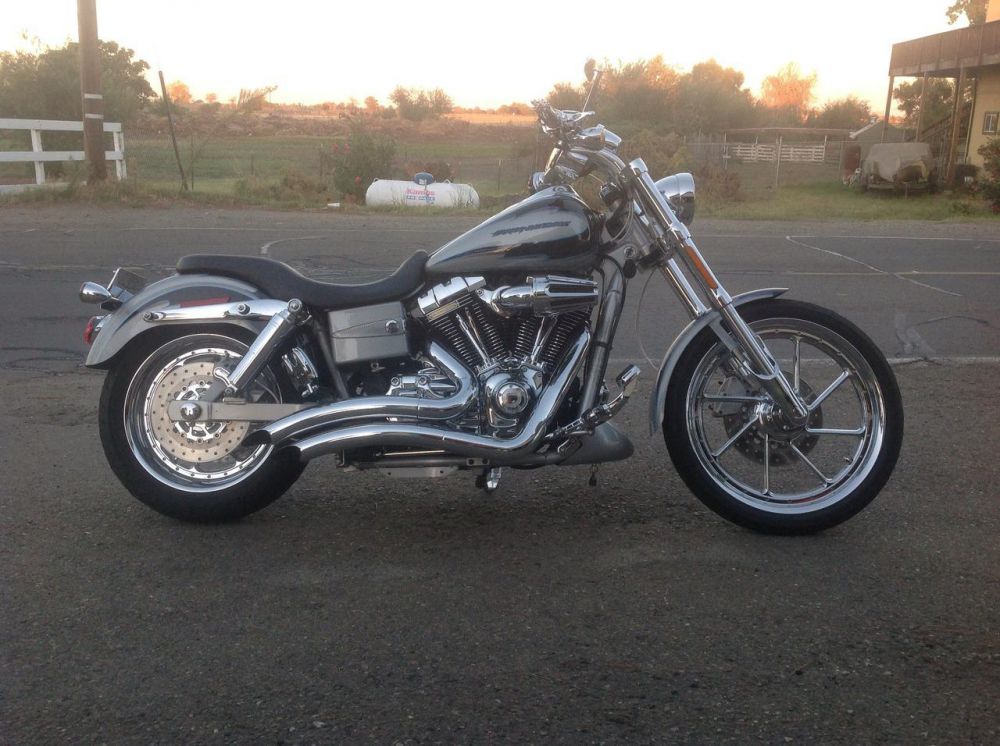 2007 Harley-Davidson Dyna CVO Custom 
