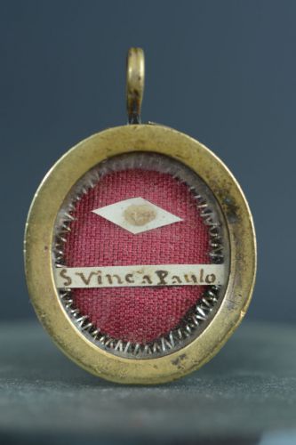 Fine antique medallion reliquary st vincent of paul 19thc