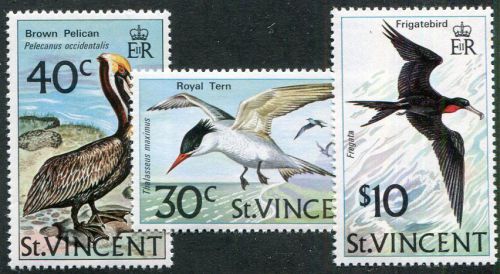 ST VINCENT 364 - 366 Very Nice Mint Never Hinged Set BIRDS UPTOWN 15353