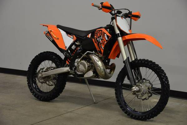 2009 KTM 250 XC-e // Electric Start // Low Hours // One Owner
