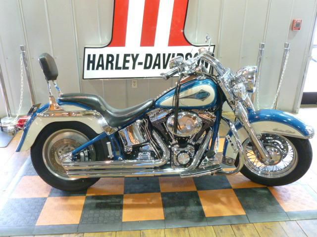 2001 Harley-Davidson FLSTC Cruiser 