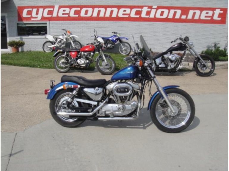 1993 Harley-Davidson XLH 883 Deluxe 