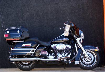 2008 Harley-Davidson FLHTCU Standard 