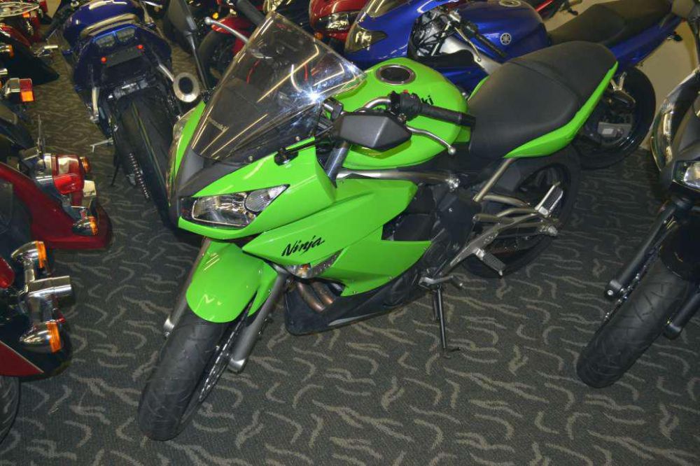 2009 kawasaki ninja 650r  sportbike 