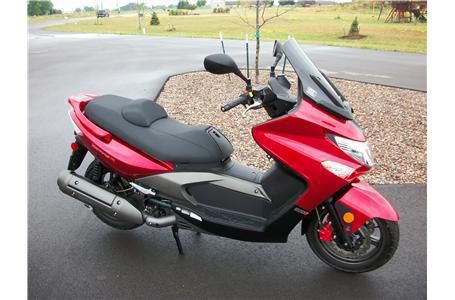 2010 Kymco Xciting 500Ri Scooter 