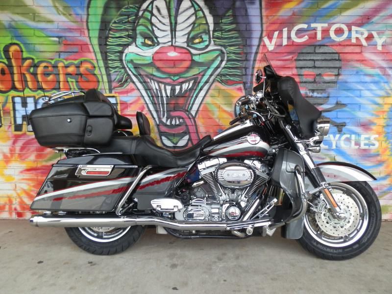 2006 harley-davidson flhtcuse - ultra classic electra glide s  touring 