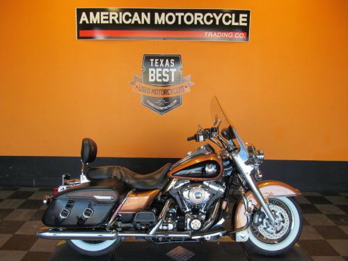 2008 Harley-Davidson Road King Classic - FLHRC 105th Anniversary Model