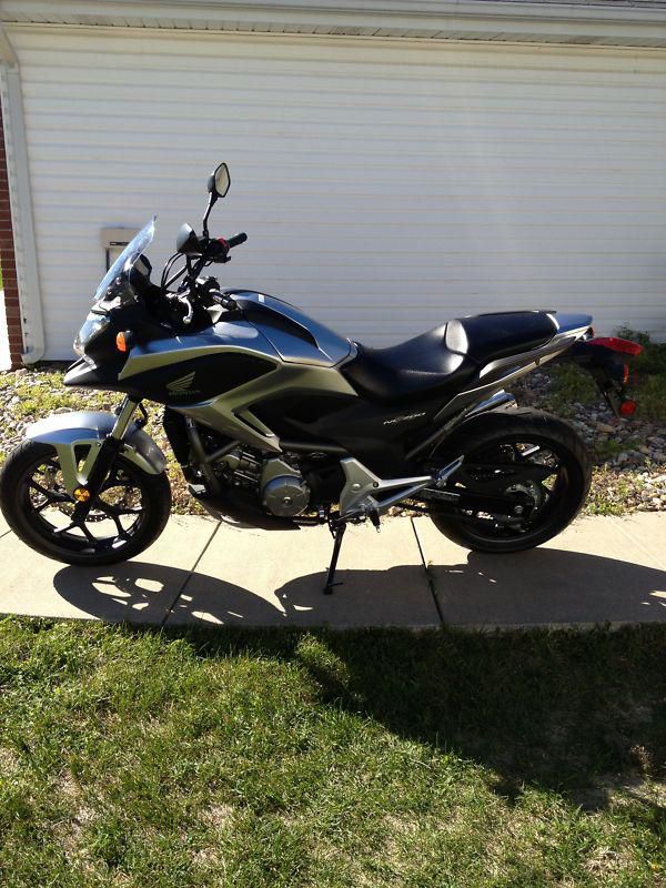 2012 Honda NC700X loaded with new tires