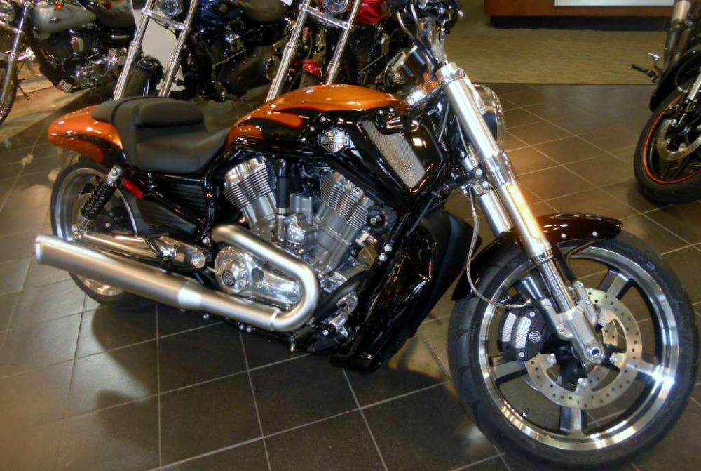 2014 Harley-Davidson VRSCF V-Rod Muscle Cruiser 