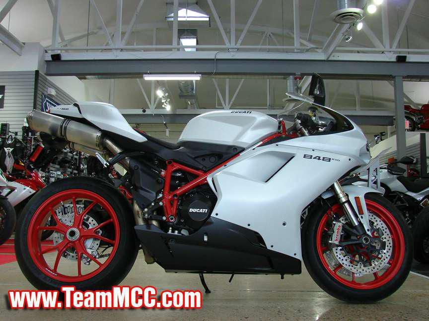 2013 Ducati Superbike 848 EVO Sportbike 