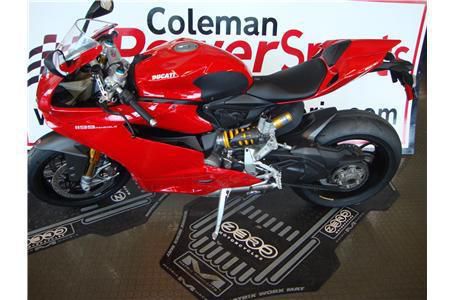 2012 Ducati 1199S ABS Sportbike 