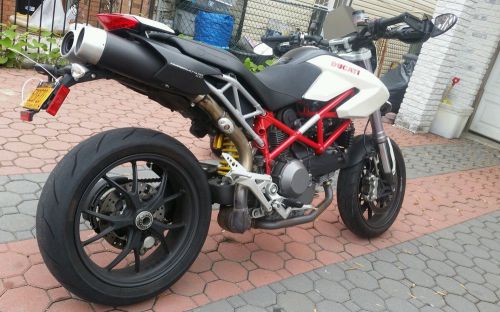 2009 Ducati Hypermotard