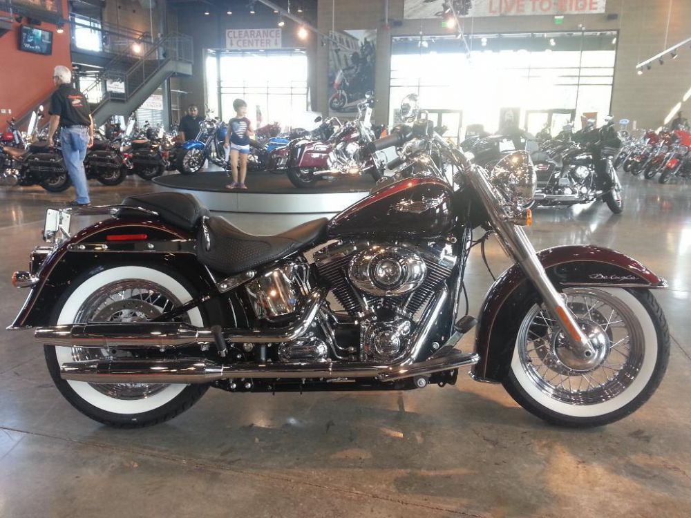 2014 Harley-Davidson FLSTN Softail Deluxe Cruiser 