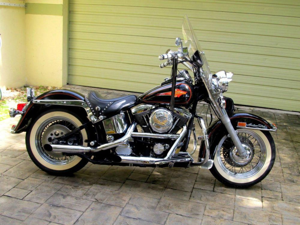 1992 Harley-Davidson Heritage Softail CLASSIC Cruiser 