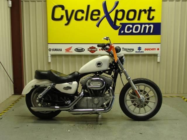 2004 Harley-Davidson XL883 Cruiser 