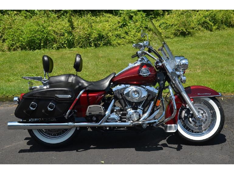 2008 Harley-Davidson ROAD KING CLASSIC FLHRC Touring 