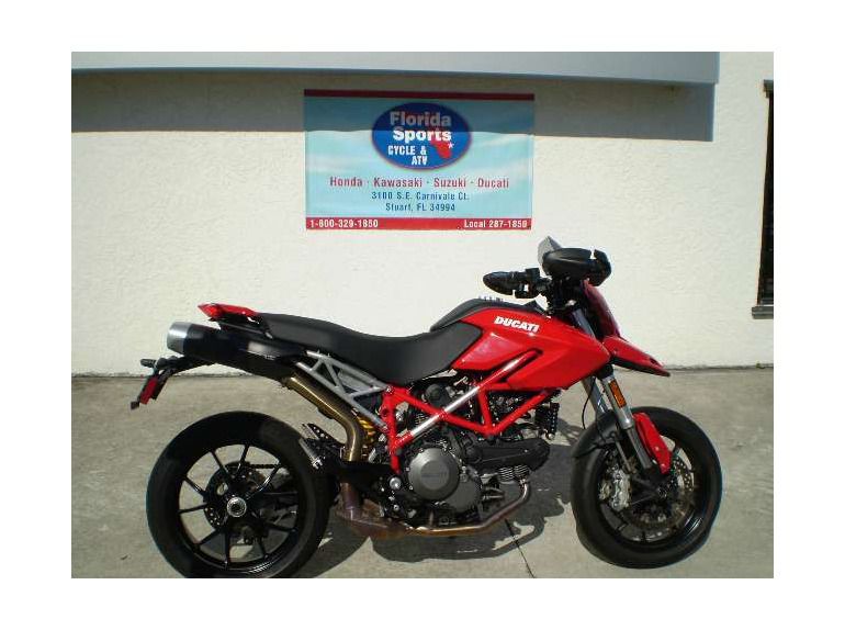 2010 Ducati Hypermotard 796 
