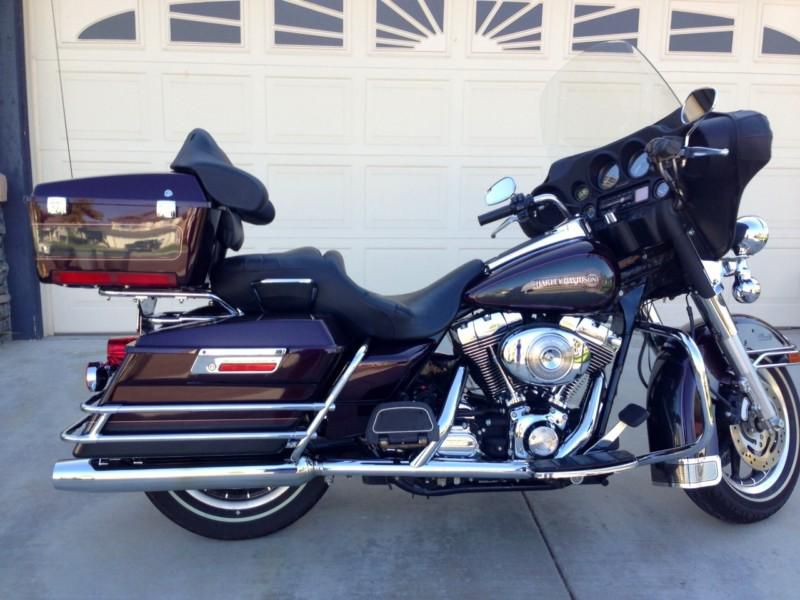 Harley Davidson Electra Glide Classic Motorcycle