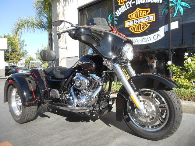 2010 Harley-Davidson FLHXXX - Street Glide Trike 