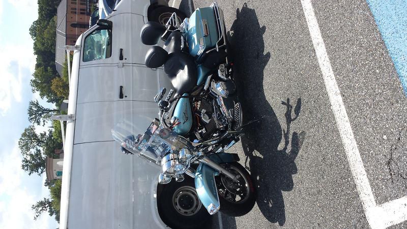 2007 Harley Davidson Road King *Reduced* last call $11,500.00