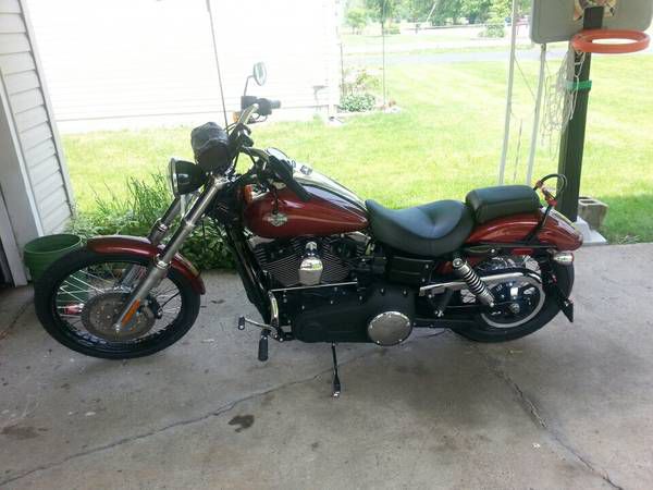 2010 Harley Davidson Wide Glide w/ only 1,300 Actual Miles