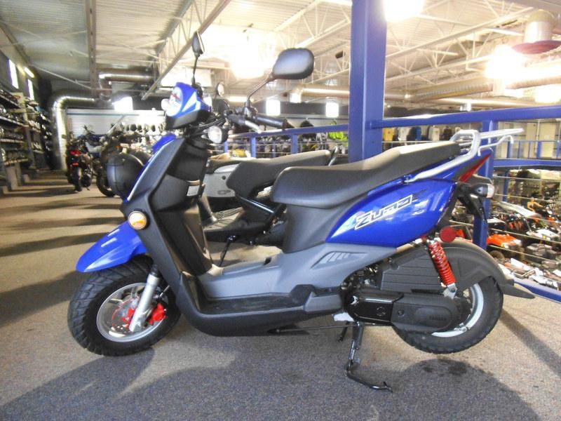 2012 Yamaha Zuma 50F Moped 