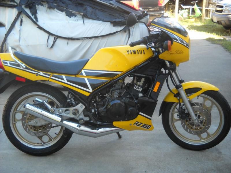 Yamaha RZ350 Motorcycle Yellow Kenny Roberts Edition Other 534 Original Miles!