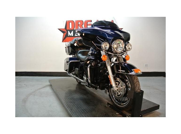 2013 Harley-Davidson Ultra Limited FLHTX Cruiser 