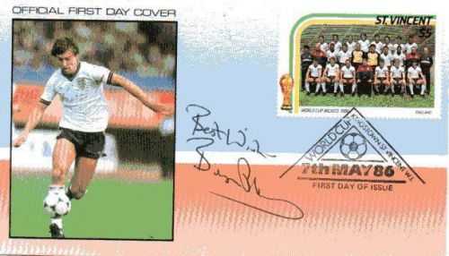 ST VINCENT 1986 WORLD CUP COVER SIGNED BY BRYAN ROBSON F5