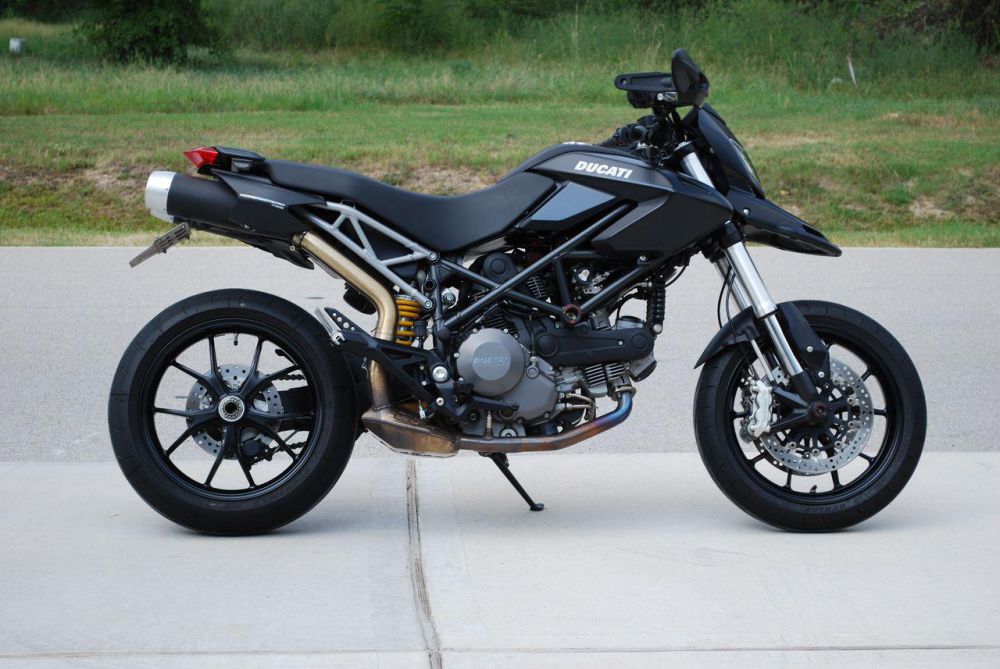 2011 Ducati Hypermotard 796 Super Moto 