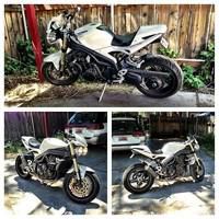 2006 Triumph Speed Triple 1050 !!!EXCELLENT CONDITION!!! and extras!