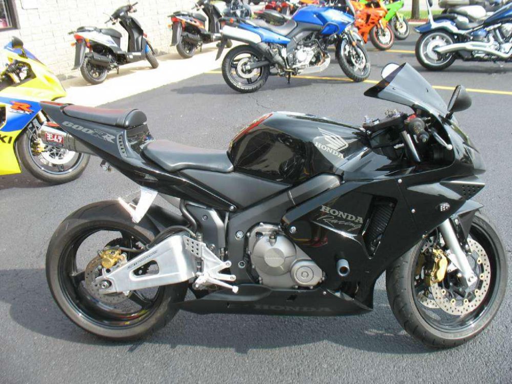 2004 Honda CBR600RR Sportbike 