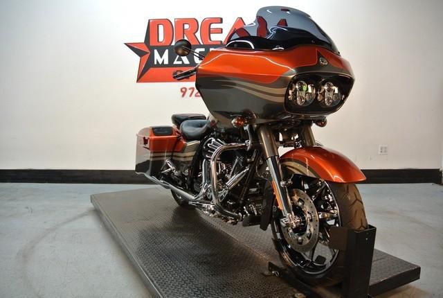 2013 Harley-Davidson Screamin' Eagle Road Glide Custom FLTRXS Cruiser 