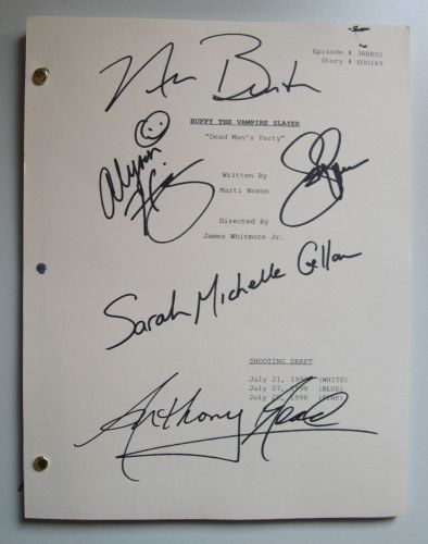 Buffy the vampire slayer full cast autographed script gellar hannigan smg coa