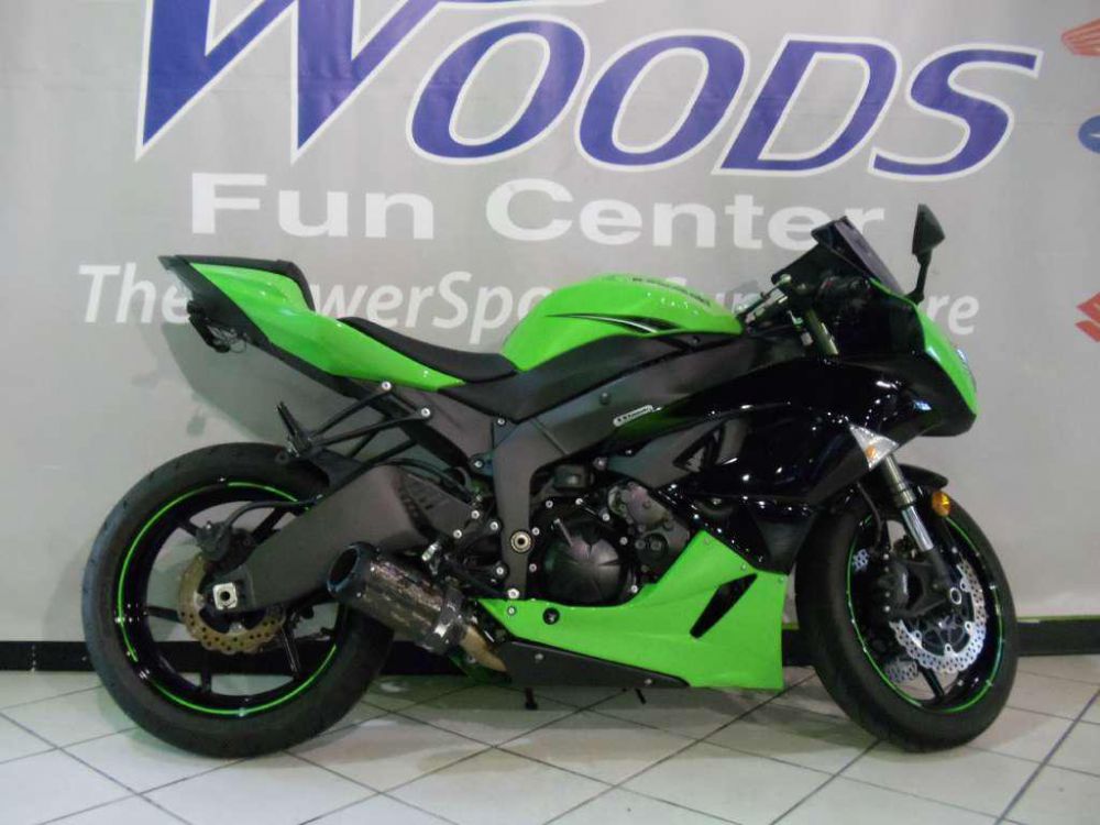 2011 kawasaki ninja zx-6r  sportbike 
