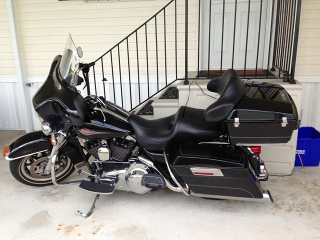 2008 ElectraGlide Classic, Black on black, Great condition, 7300 miles, Orig own