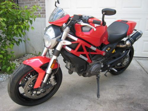 2011 Ducati Monster