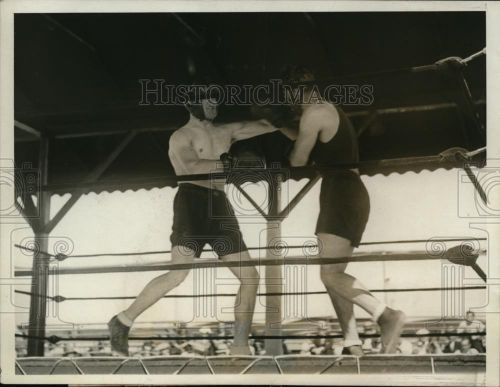 1930 press photo max schmeling sparring with vincent anderlite in endicott, ny