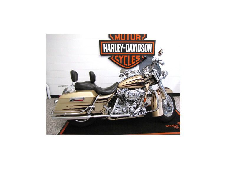 2003 Harley-Davidson Screamin Eagle Road King - FLHRSE 