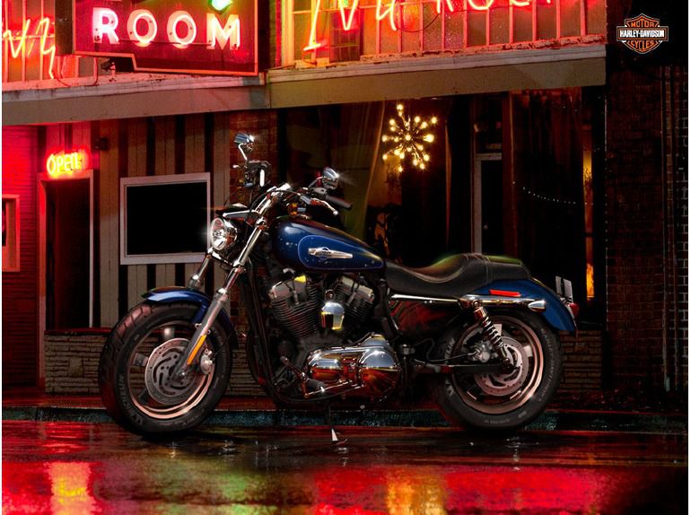 2013 Harley-Davidson XL1200C - 1200 Custom - Big Blue Pearl 