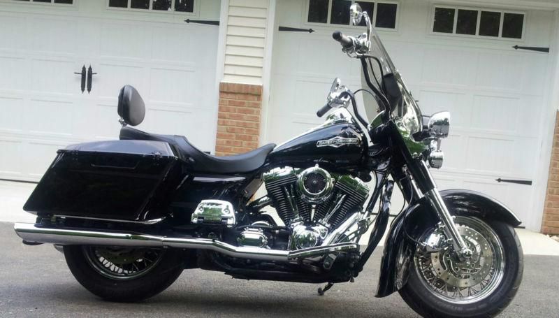 ****Harley Davidson Road King**** 2004 Touring Great Condition