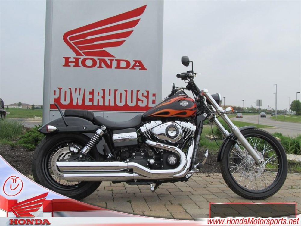 2011 Harley-Davidson DYNA WIDE GLIDE Standard 