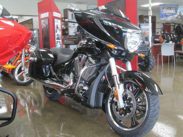 2014 victory cross country  touring 