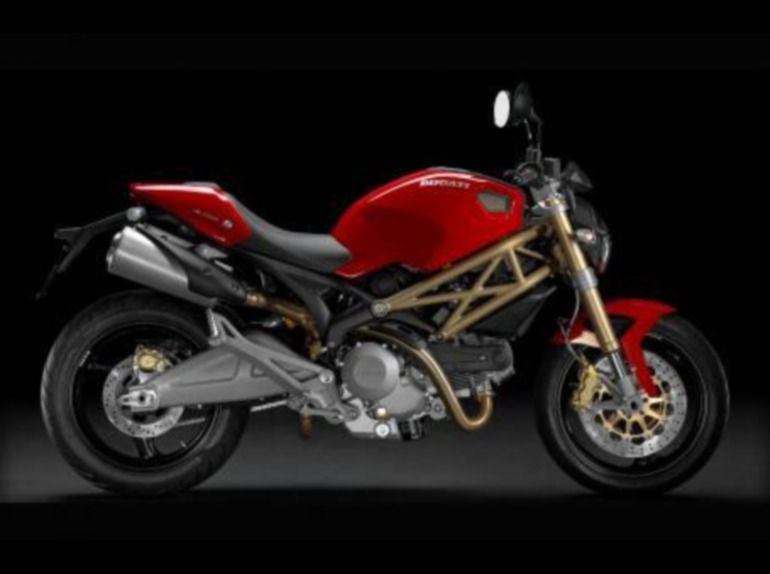 2013 Ducati Monster 696 20th Anniversary Edition 