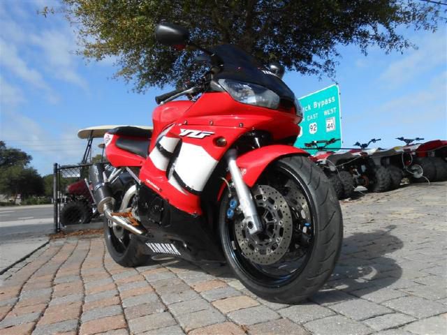 Used 2002 yamaha yzf-r6 for sale.