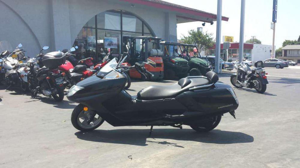 2006 yamaha morphous  scooter 