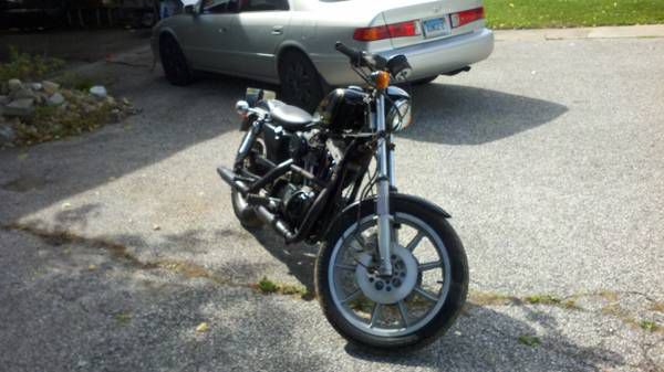 83 Harley Davidson ironhead sportster