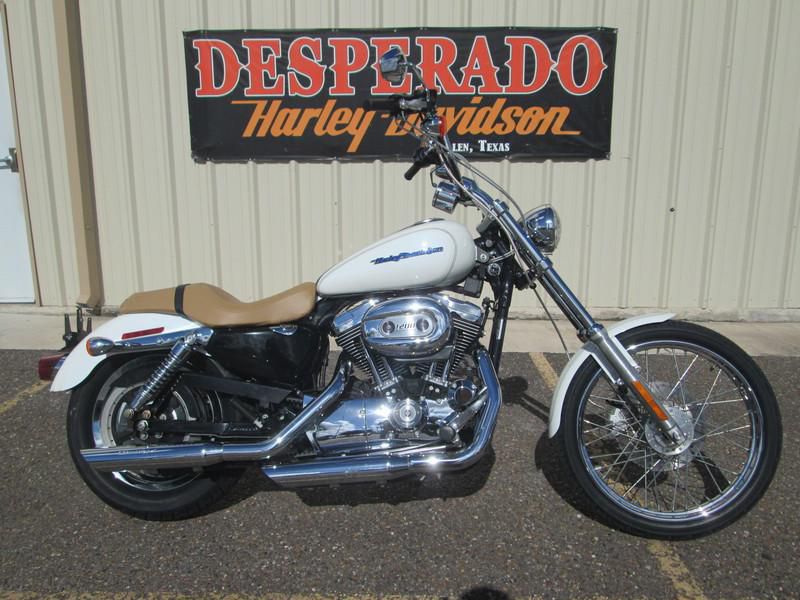 2004 Harley-Davidson XL1200C - Sportster 1200 Custom Standard 
